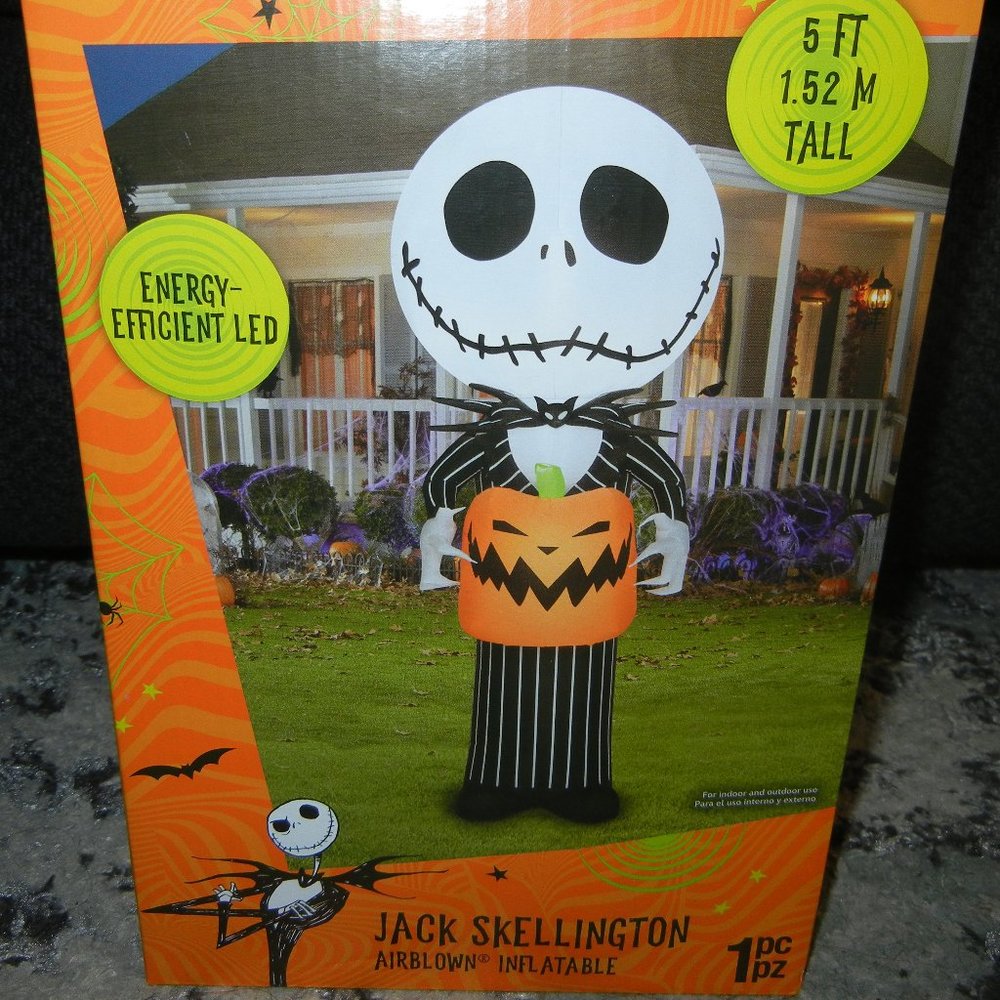 NEW 5 ft Nightmare Before Christmas Jack Skellington Lights Airblown Inflatable